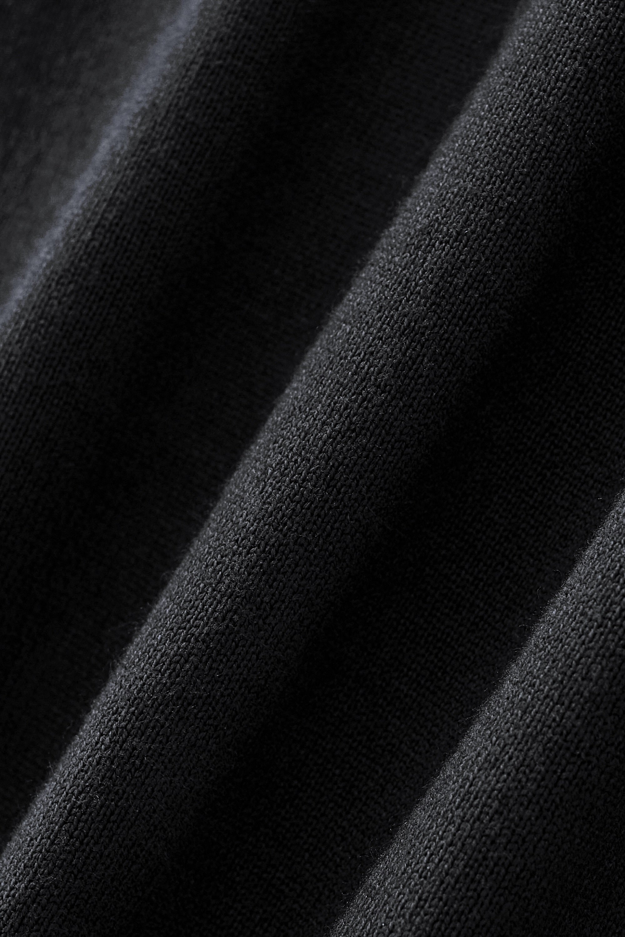 Halo Contrast Collar Knit LS BLACK