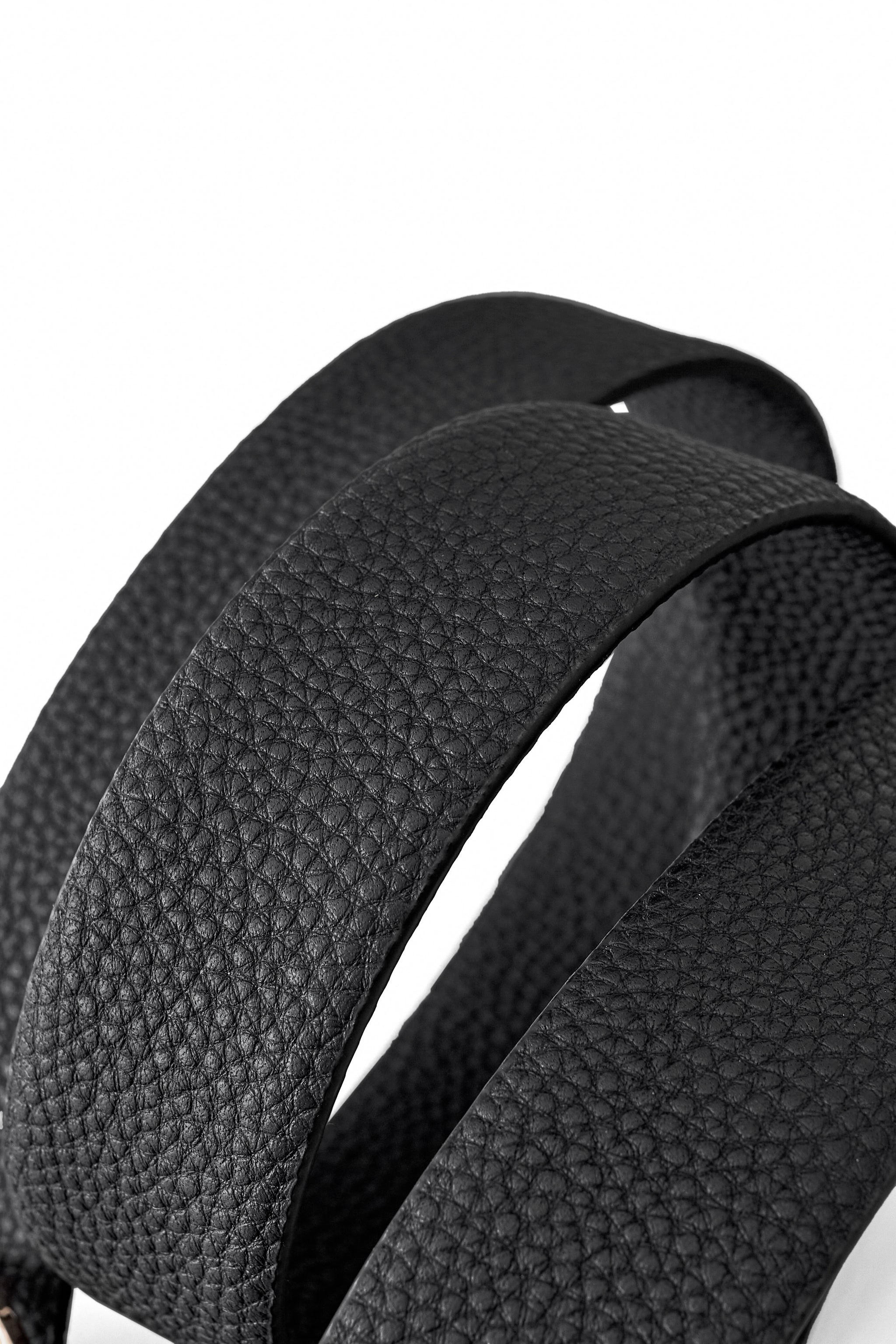 Pebbled Leather Auto BKL Belt – Gold Edition GOLD/BLACK