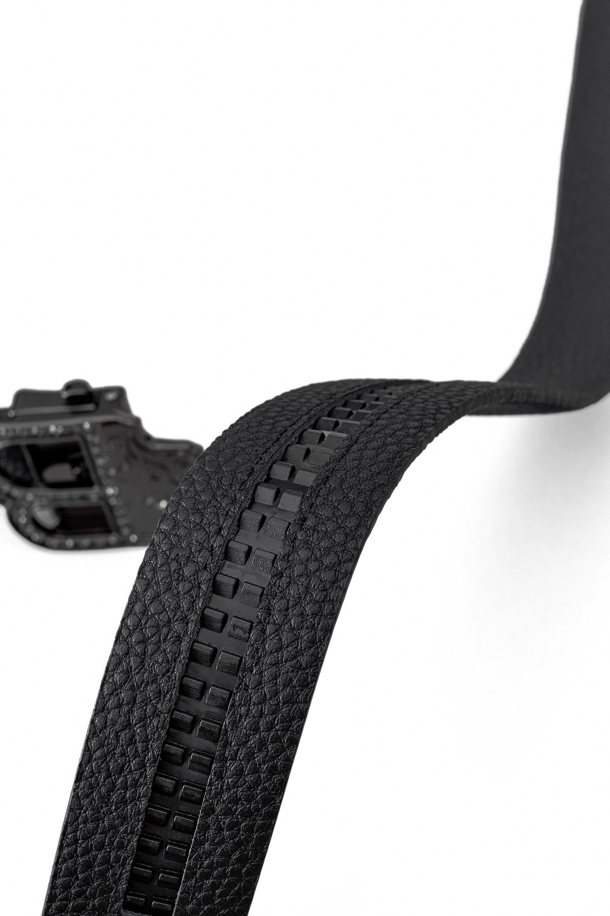 Pebbled Leather Auto BKL Belt – Black Ed. GUN/BLACK