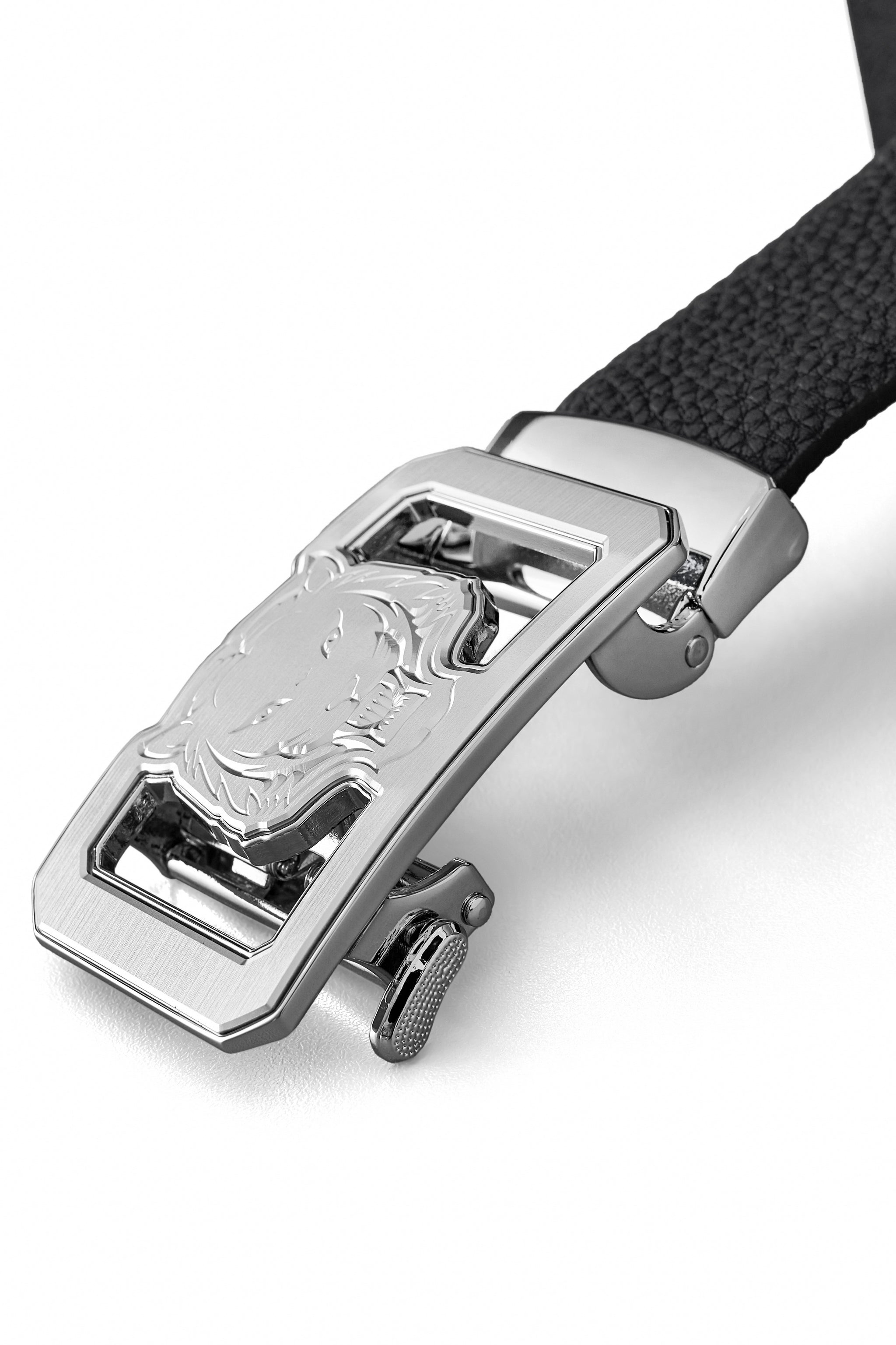 Pebbled Leather Lion Auto BKL Belt – Silver Ed. SILVER/BLACK