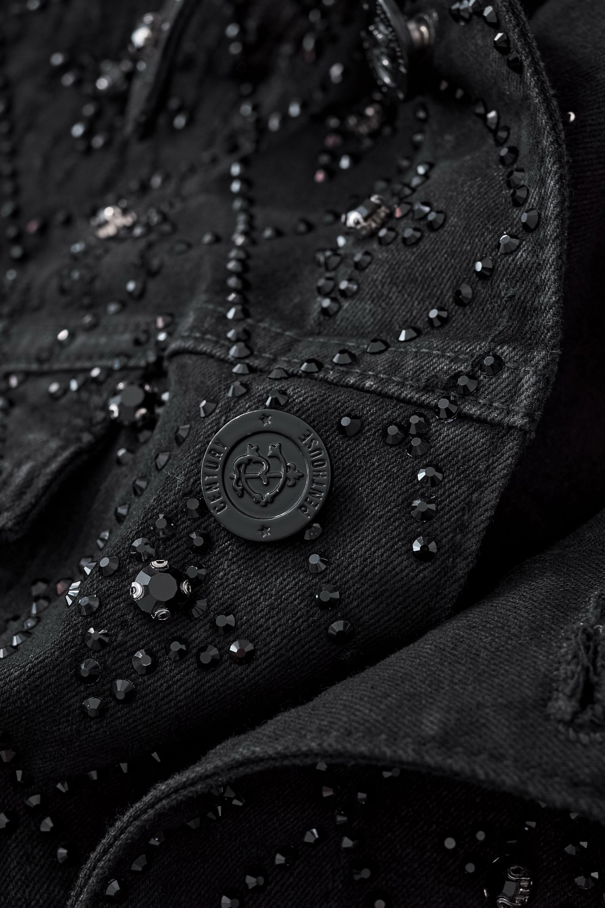 Radiant Embellished Denim Jkt – Century Penthouse BLACK
