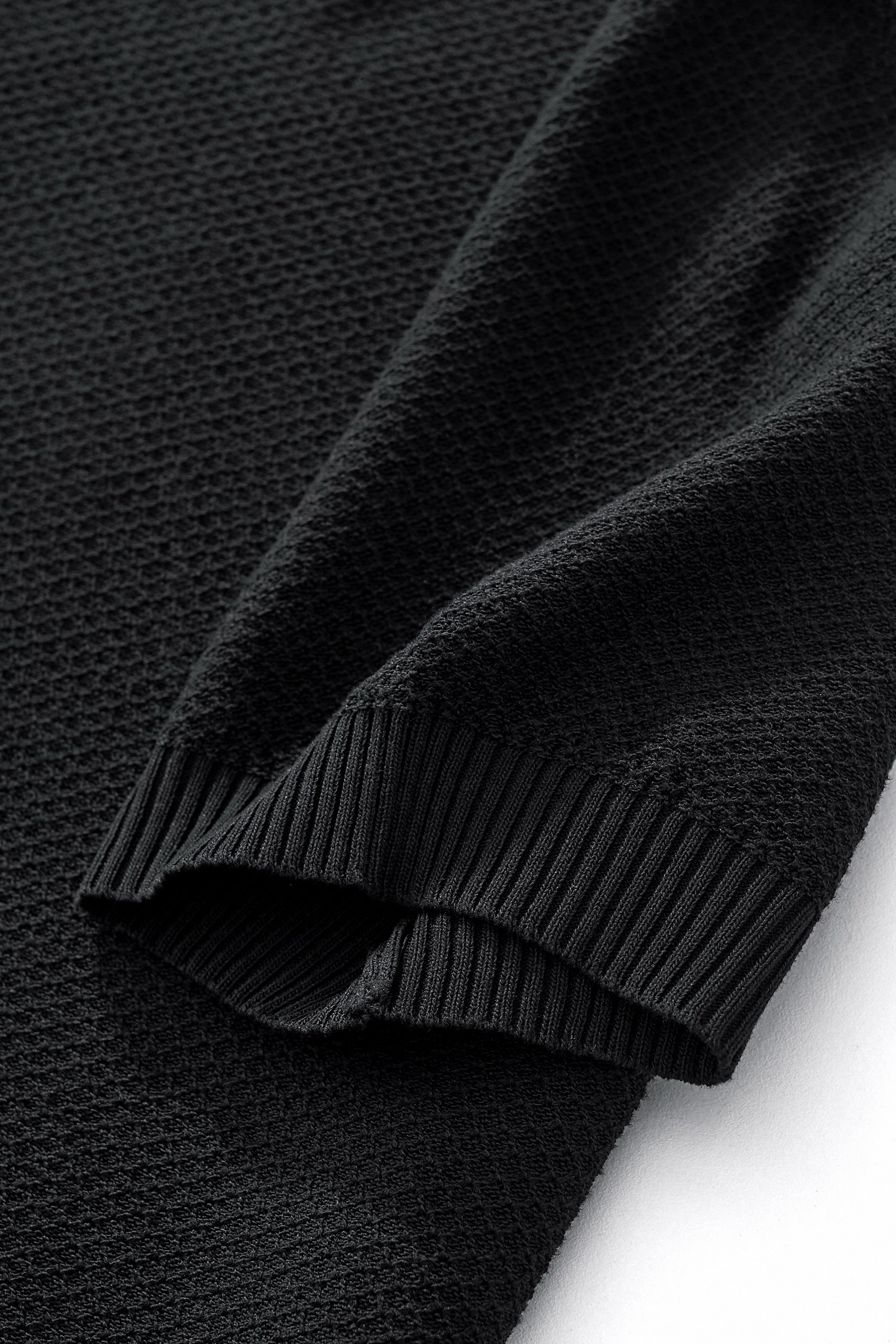 Textura Knit Tee BLACK
