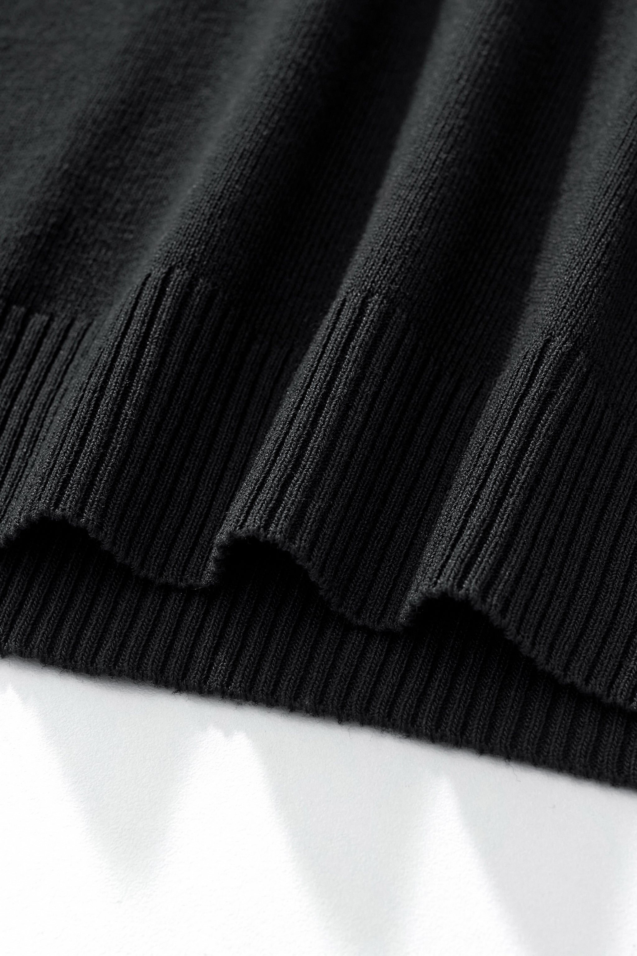 Strato Trim Tee BLACK