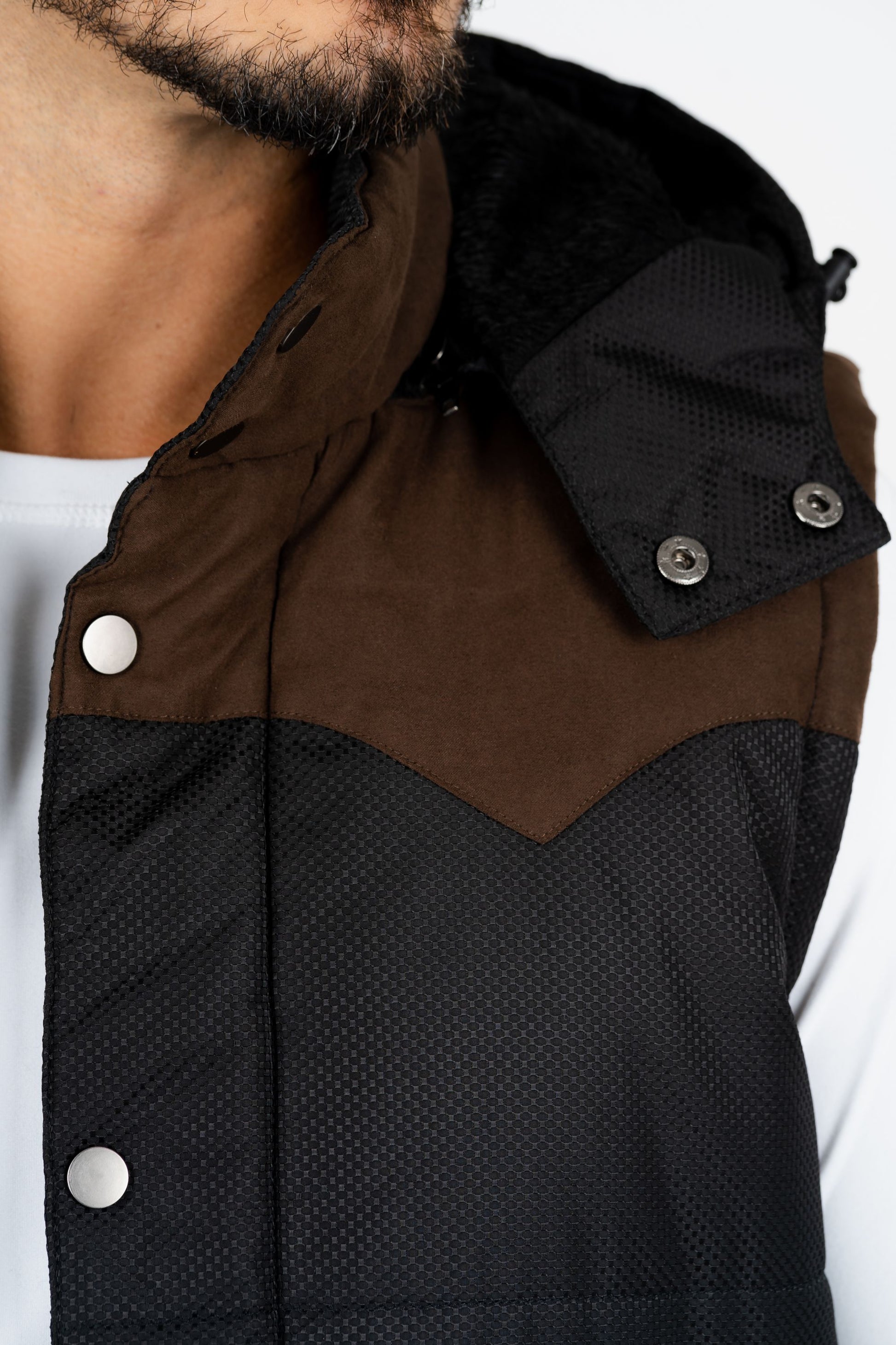 PLA0345043VESTWFUR | VST8828