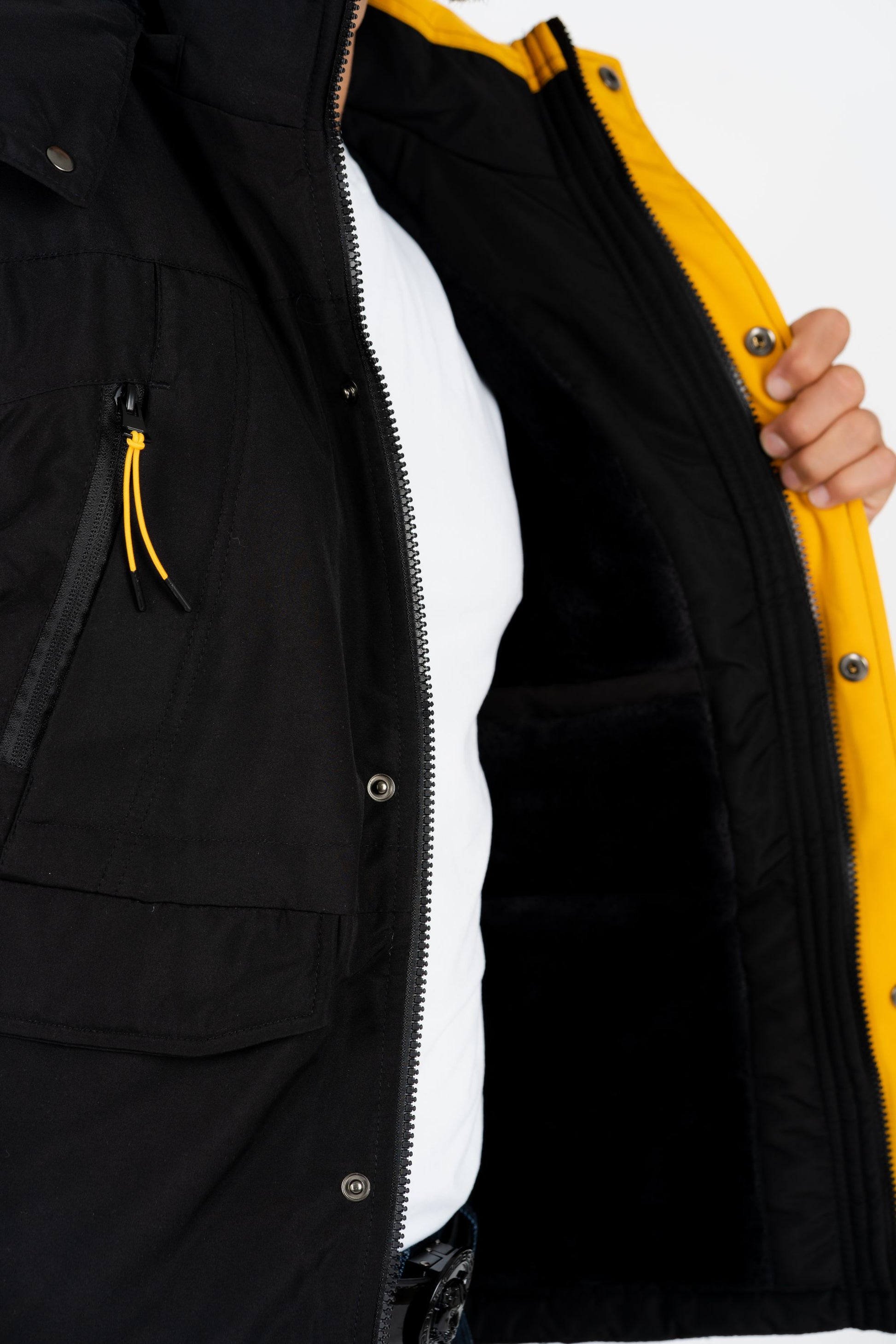 PLA0345043VESTWFUR | VST8886