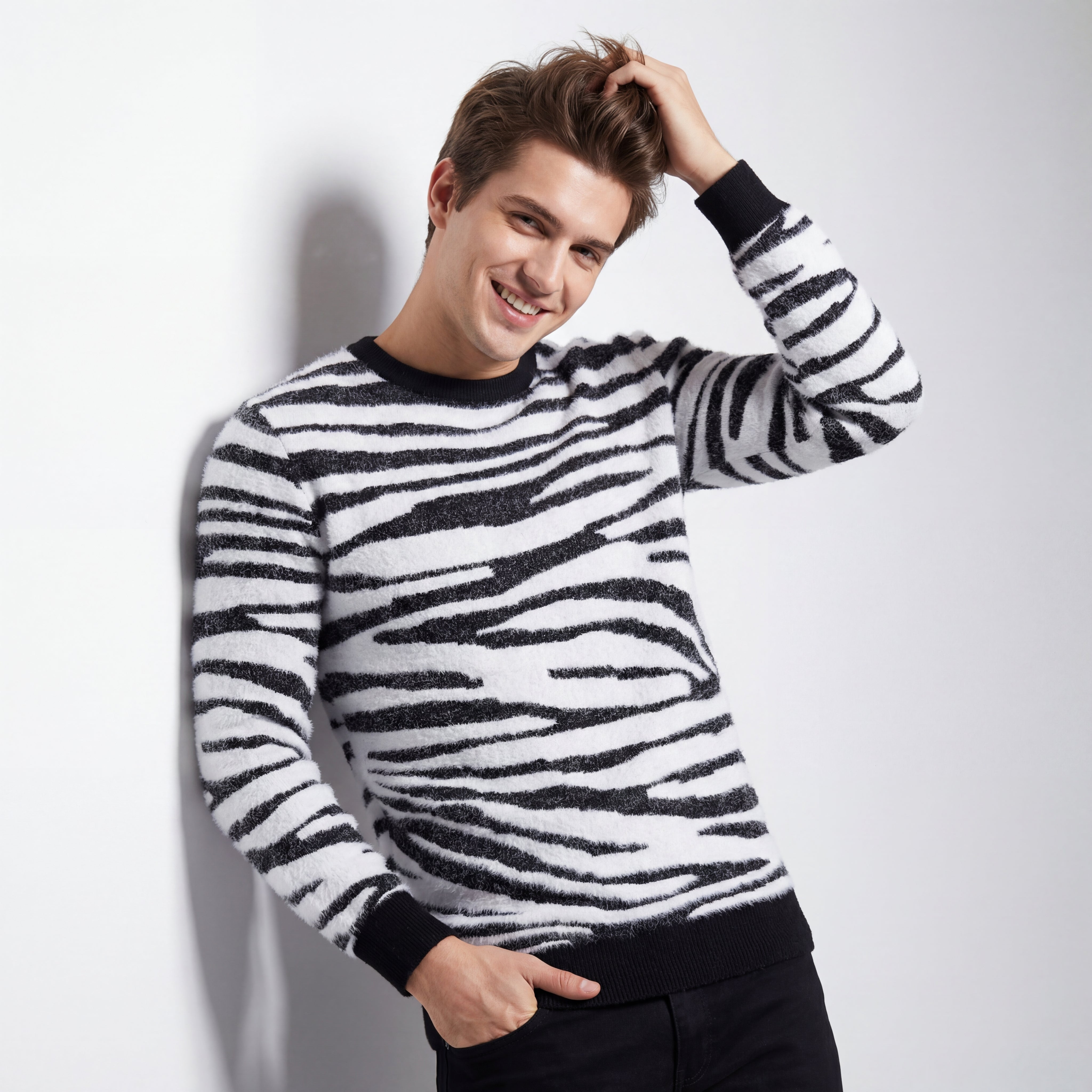 Wild Ride Crew Neck Sweater WHITE/BLACK